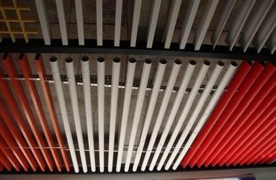 木纹色铝方通吊顶建材 价格、厂家与选购指南